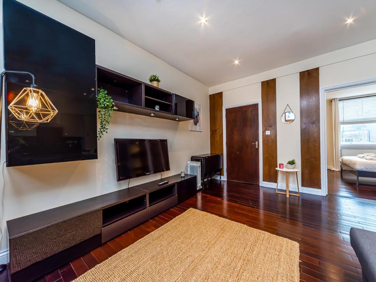 Pass The Keys Beautiful Museum Street Apartment Londres Extérieur photo